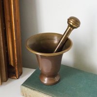 Vintage brass mortar and pestle | Heavy brass mortar | Vintage brass and copper mortar | Vintage mortar and pestle | Vintage kitchenware