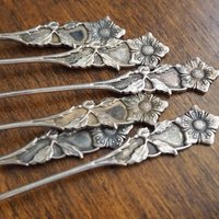 Set of six small vintage teaspoons | Vintage alpacca silver coffee spoons | Matching spoons | Floral teaspoon set | Vintage alpacca spoons