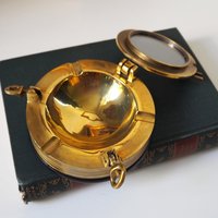 Vintage solid brass ashtray | Ship's porthole ashtray | Nautical ashtray | Lidded ship ashtray | Nautical decor | Glass lid brass ashtray