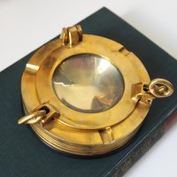 Vintage solid brass ashtray | Ship's porthole ashtray | Nautical ashtray | Lidded ship ashtray | Nautical decor | Glass lid brass ashtray