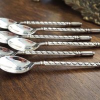 Set of six vintage demitasse spoons | Vintage silver plated spoons | Silver plated demitasse spoon set | Vintage demitasse spoons