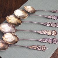 Vintage spoon set | Small alpacca silver spoons | Mismatched spoons | Vintage alpacca silver spoons | Small teaspoons | Floral teaspoon set