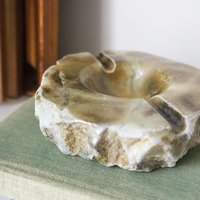 Vintage alabaster ashtray | Small alabaster ashtray | Genuine alabaster ashtray | Italian alabaster ashtray | Made in Italy