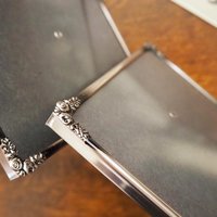 Set of two vintage silver plated photo frames | Small silver plated photo frames | Vintage picture frames | Matching frames