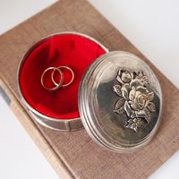 Vintage jewelry box | Vintage floral trinket box | Floral jewellery box | Vintage jewellery box | Silver plated jewellery box