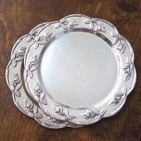 Set of two vintage alpacca silver plates | Alpacca silver platters | Vintage silver plates | Alpacca plate with roses | Floral silver plates