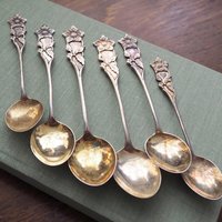 Vintage spoon set | Small alpacca silver spoons | Mismatched spoons | Vintage alpacca silver spoons | Small teaspoons | Floral teaspoon set