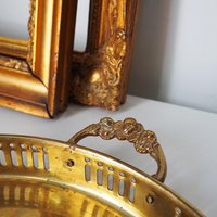 Vintage brass tray | Small brass tray with handles | Round brass tray | Round vintage brass tray with handles | Brass serving tray