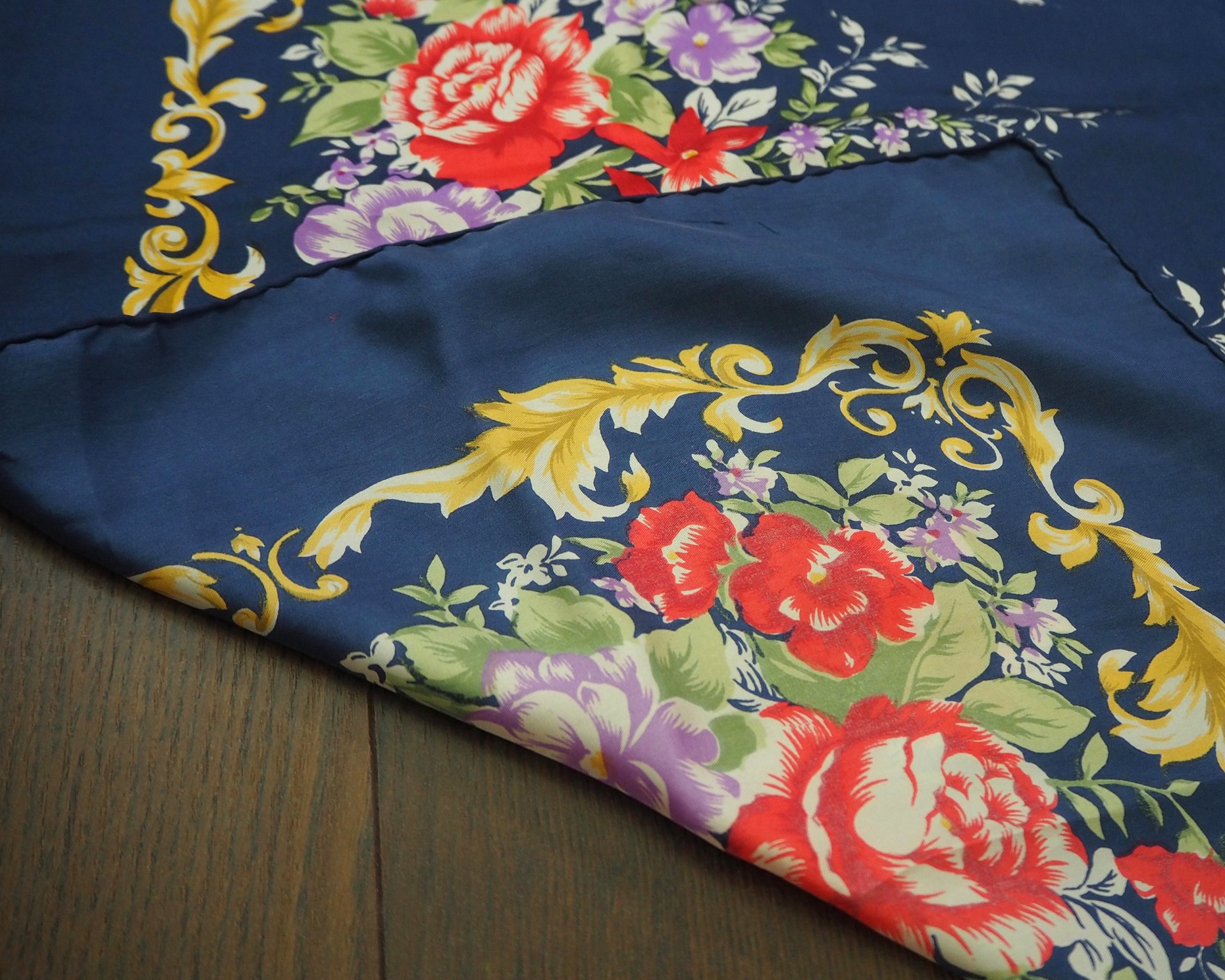 Vintage floral silk scarf | Floral silk scarf | Blue silk scarf | Floral square scarf | Vintage scarf