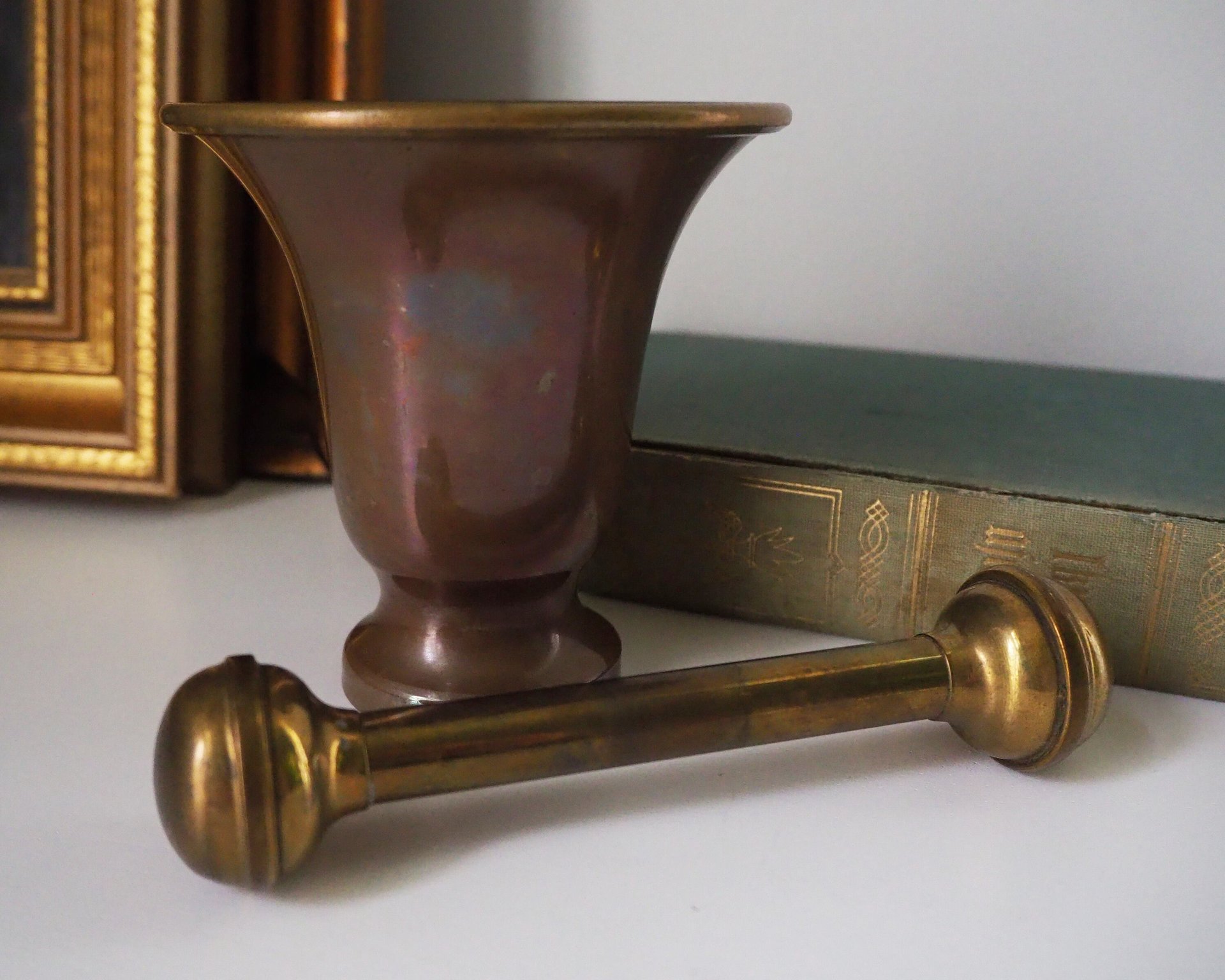 Vintage brass mortar and pestle | Heavy brass mortar | Vintage brass and copper mortar | Vintage mortar and pestle | Vintage kitchenware