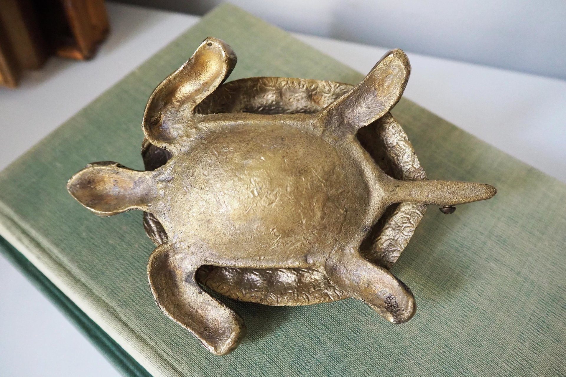 Vintage brass ashtray | Vintage turtle ashtray | Ashtray with lid | Brass turtle ashtray with lid | Vintage brass turtle ashtray