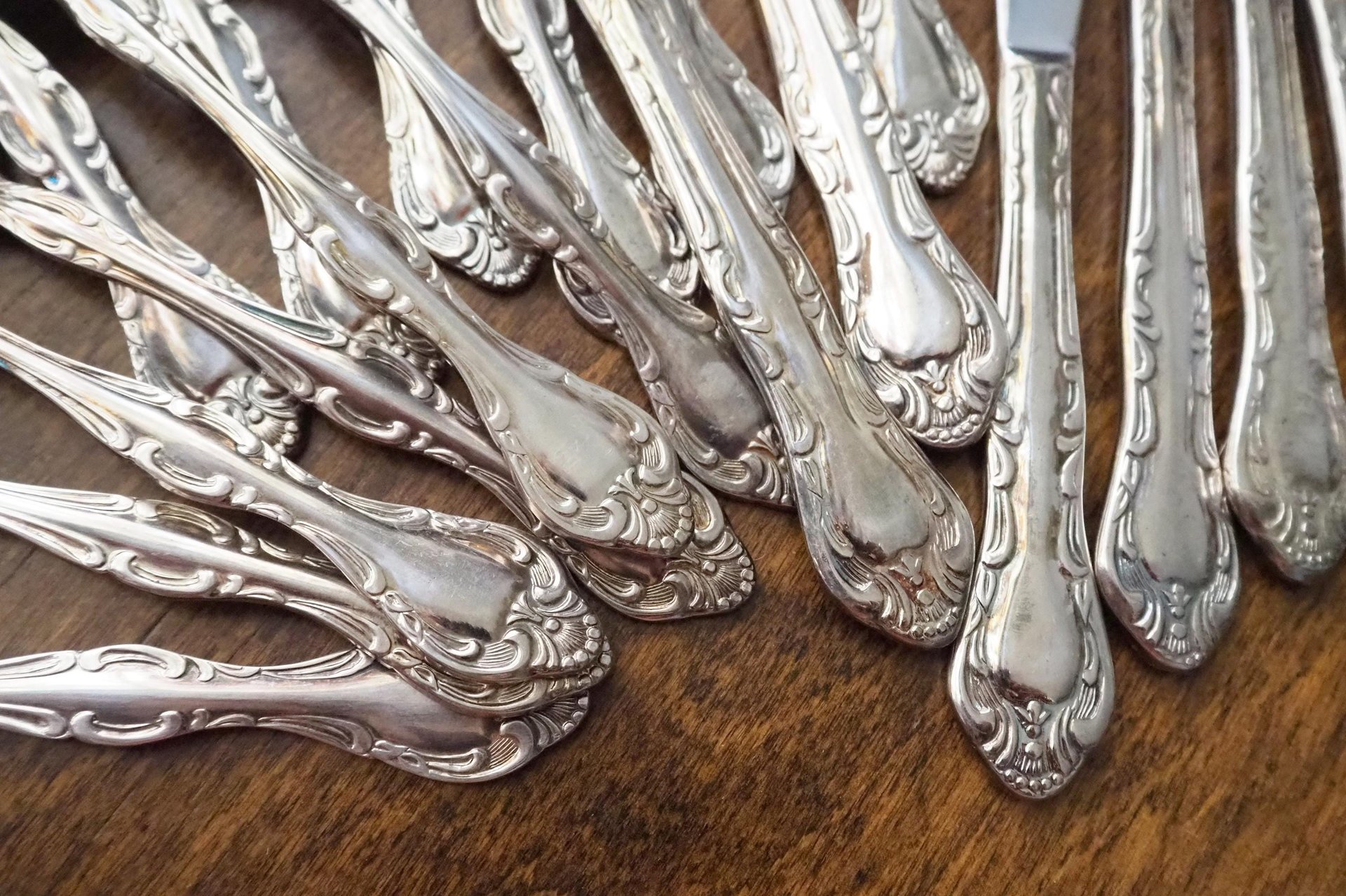 Vintage flatware set for six | Vintage silver plated forks, knives and spoons | Small forks, knives and spoons | Small cutlery set