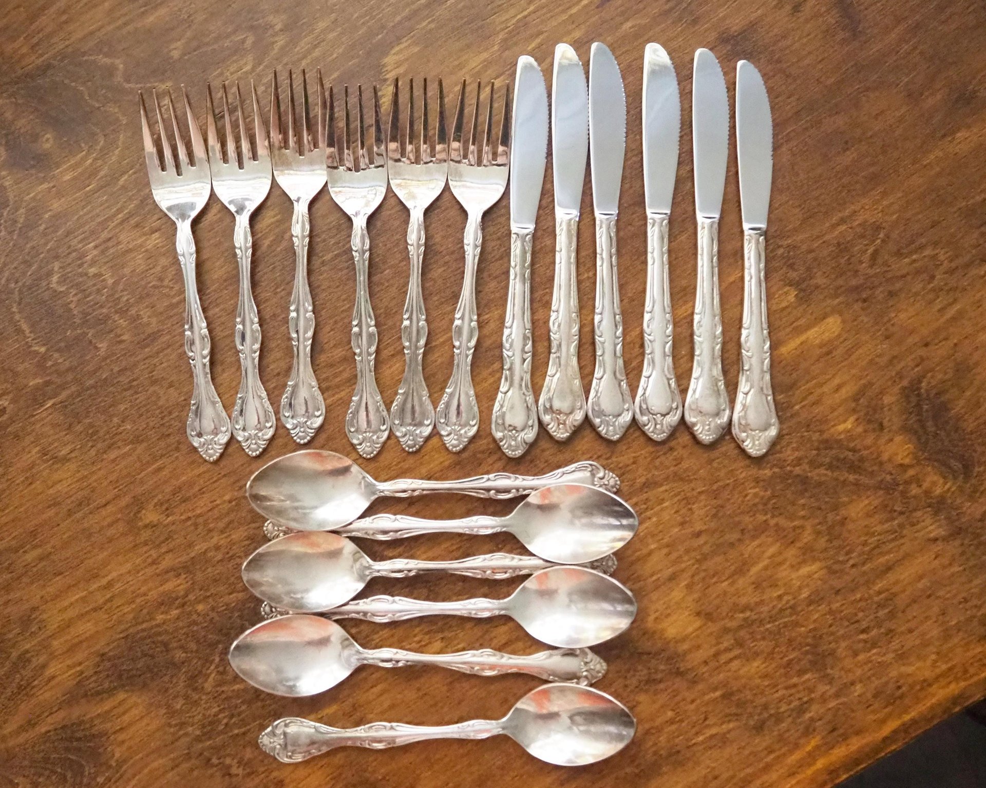 Vintage flatware set for six | Vintage silver plated forks, knives and spoons | Small forks, knives and spoons | Small cutlery set