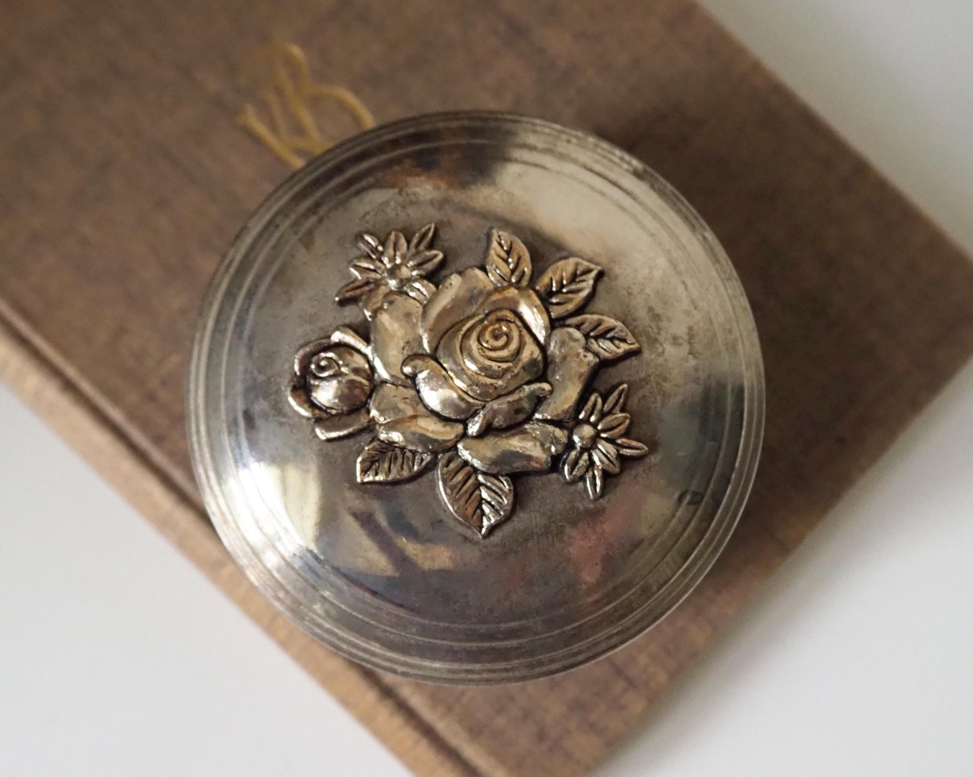 Vintage jewelry box | Vintage floral trinket box | Floral jewellery box | Vintage jewellery box | Silver plated jewellery box