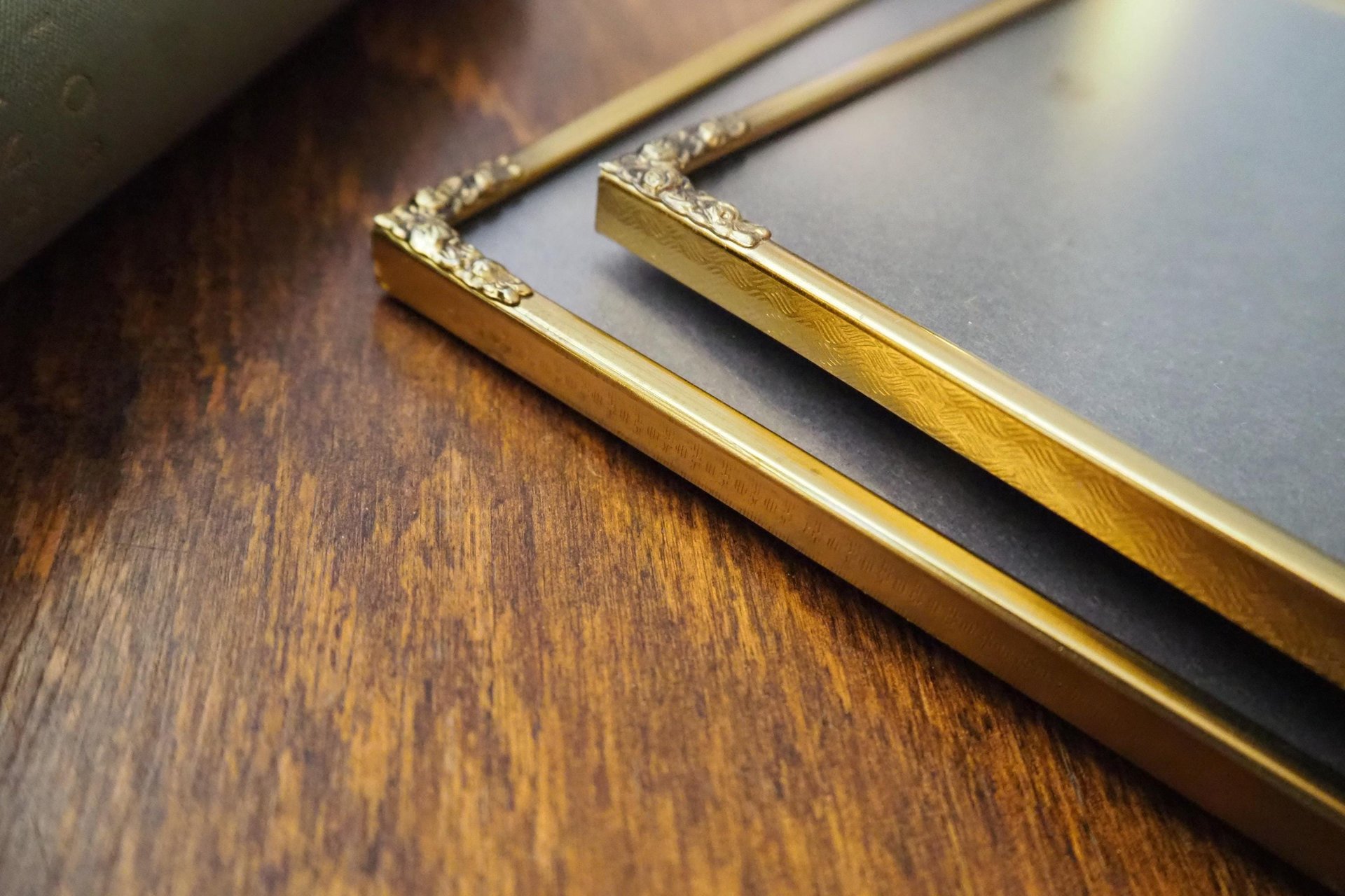 Set of two vintage photo frames | Vintage brass frames | Matching vintage frames | Vintage brass frame set | Vintage Jyden frames