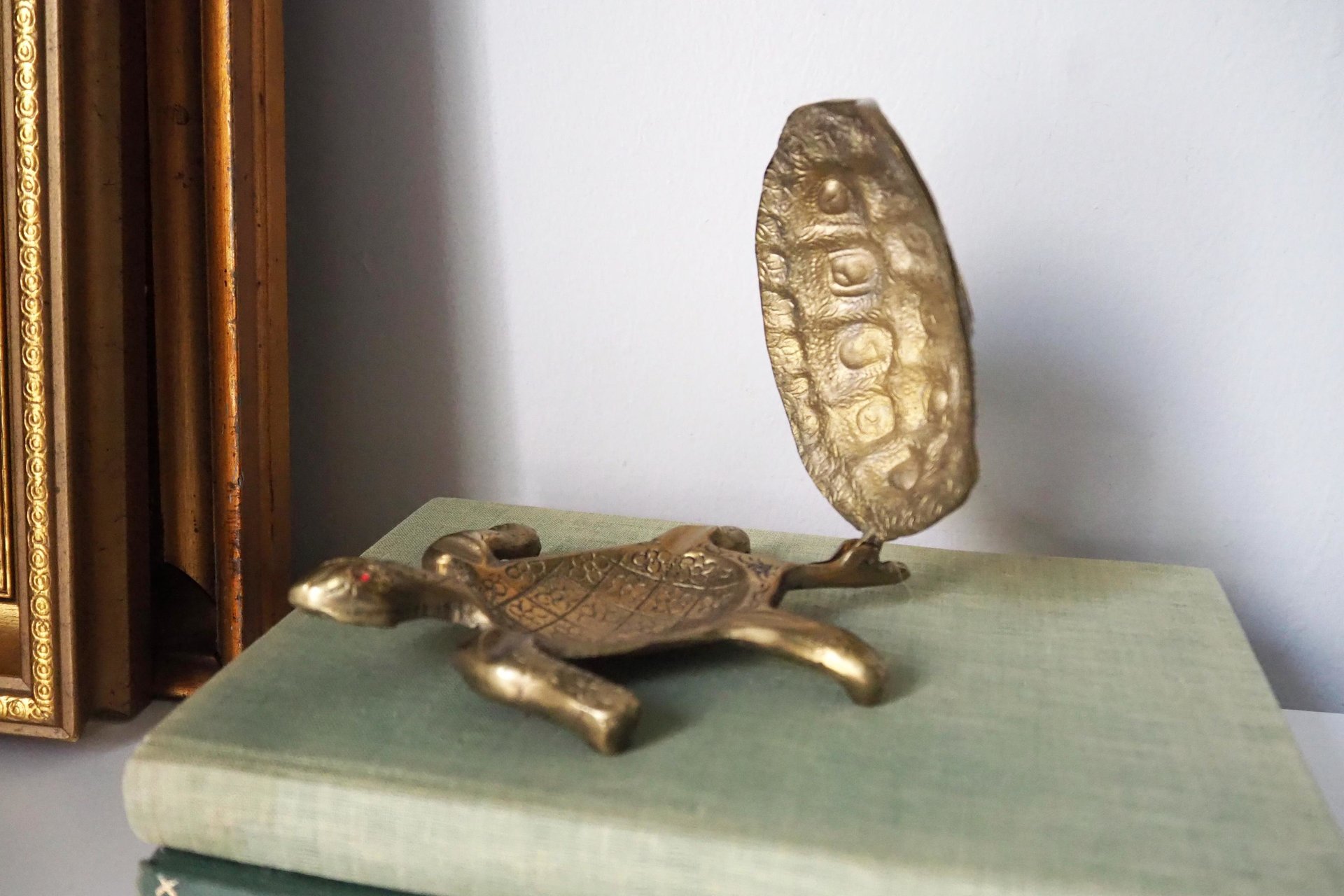 Vintage brass ashtray | Vintage turtle ashtray | Ashtray with lid | Brass turtle ashtray with lid | Vintage brass turtle ashtray