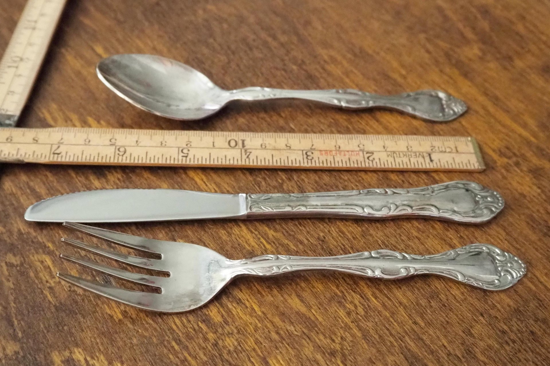 Vintage flatware set for six | Vintage silver plated forks, knives and spoons | Small forks, knives and spoons | Small cutlery set