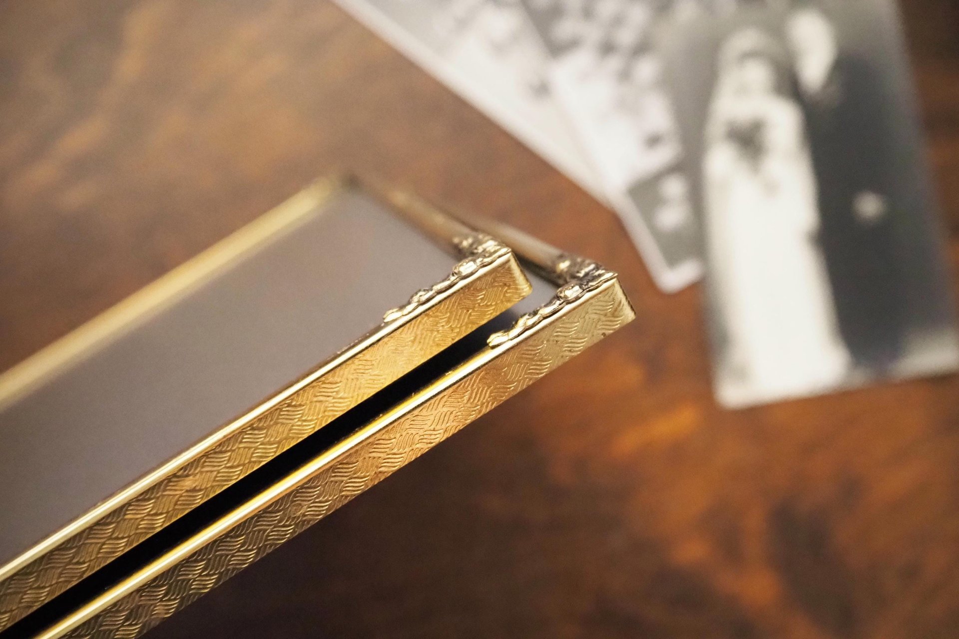 Set of two vintage photo frames | Vintage brass frames | Matching vintage frames | Vintage brass frame set | Vintage Jyden frames