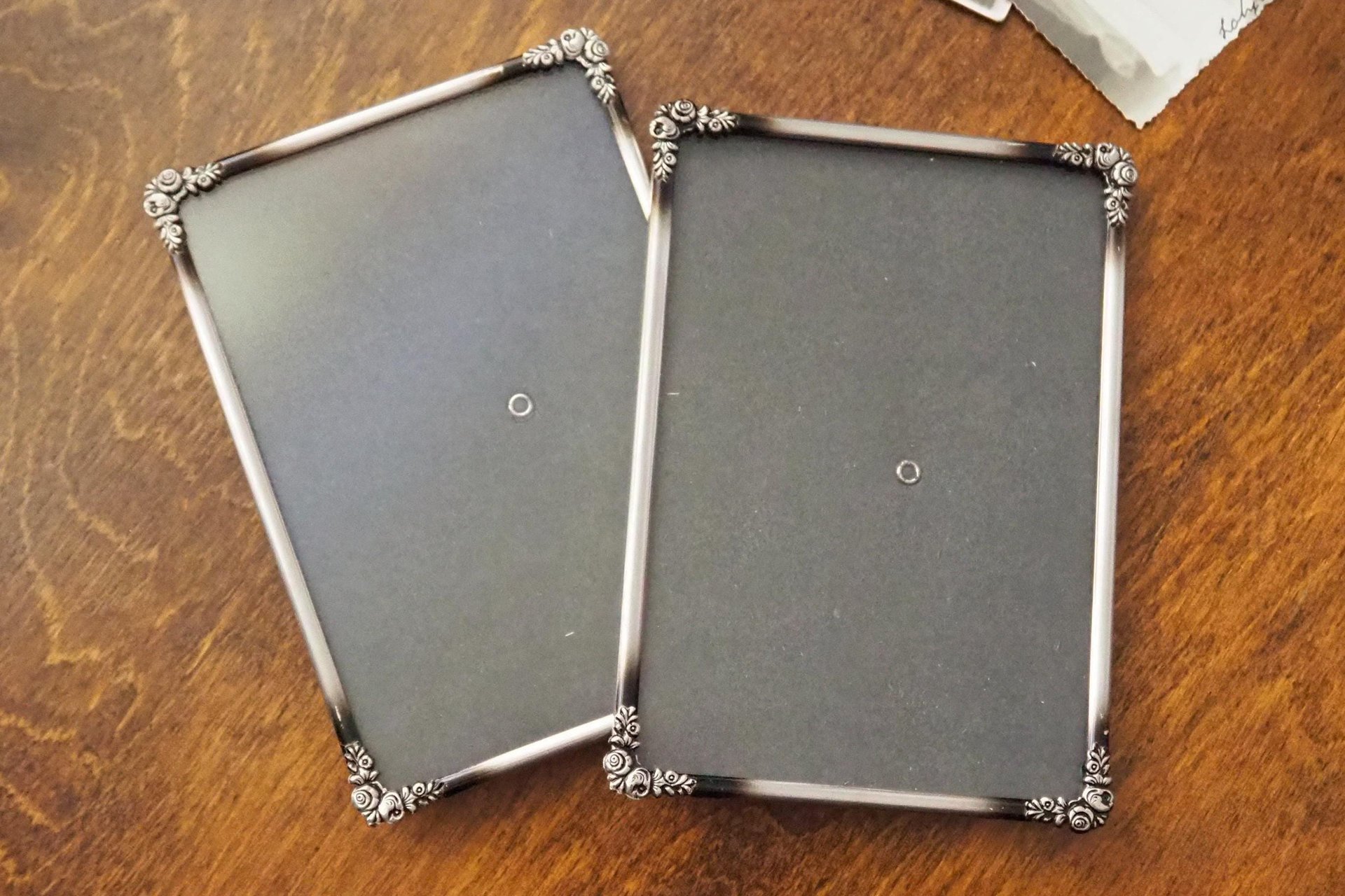 Set of two vintage silver plated photo frames | Small silver plated photo frames | Vintage picture frames | Matching frames