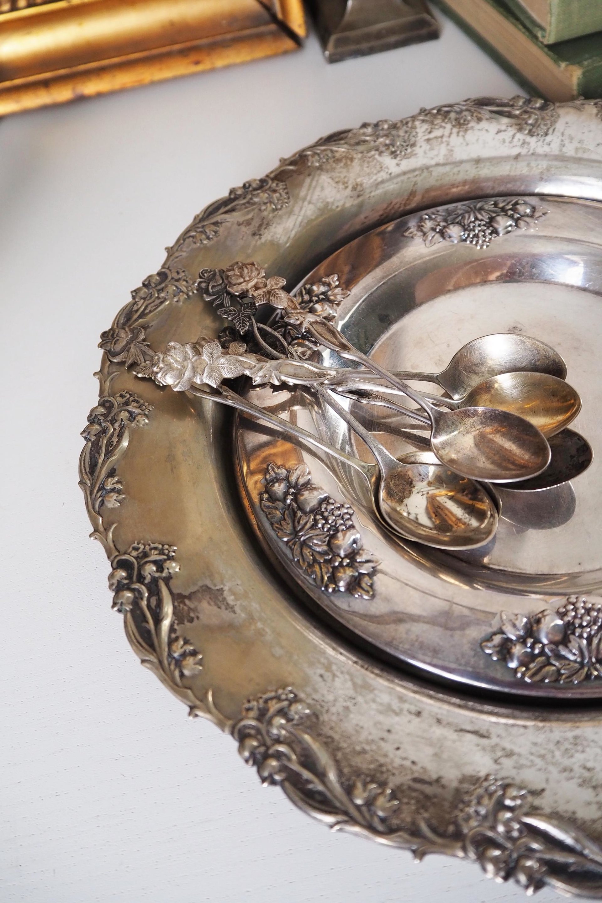 Vintage silver plated home decor set | Alpacca silver spoons and plates | Vintage home accessories | Candlestick holders and photo frames