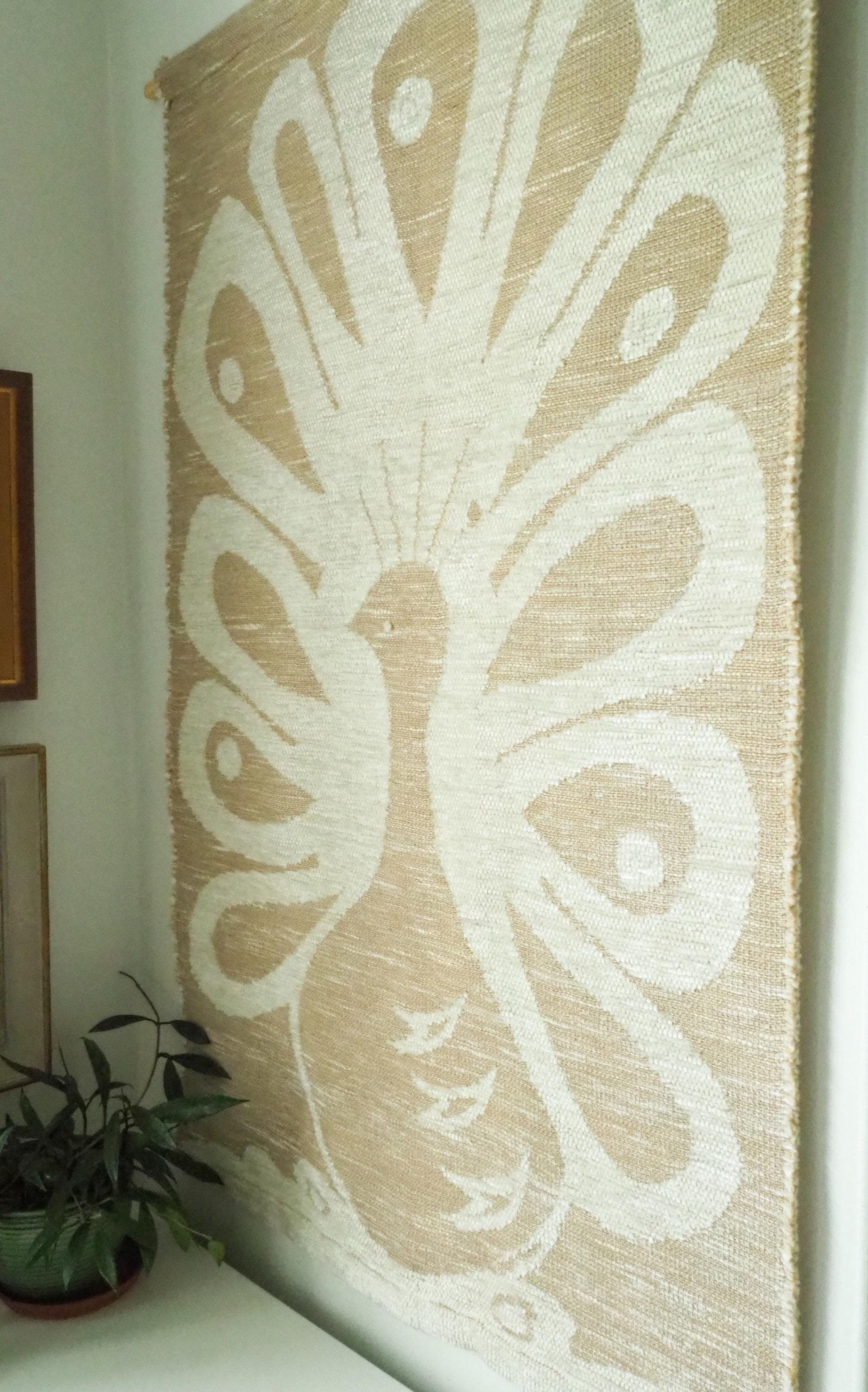Vintage wall hanging | Peacock wall tapestry | Beige wall hanging | Vintage wall tapestry | Finnish wall tapestry | Peacock wall hanging