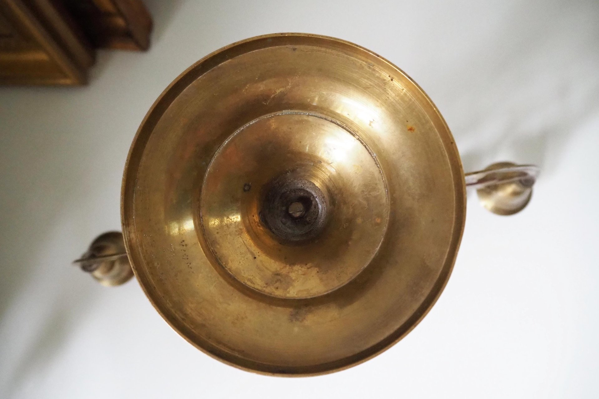 Vintage brass candelabrum | Brass candelabra | Seven arm brass candlestick holder | Etched brass candelabrum | Made in India