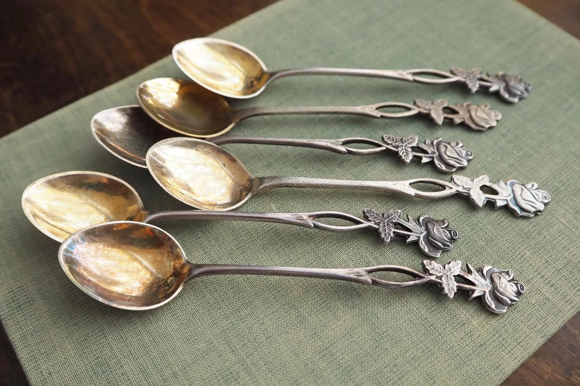 Set of six vintage teaspoons | Vintage alpacca silver teaspoons | Vintage teaspoons | Rose teaspoon set | Vintage alpacca teaspoons