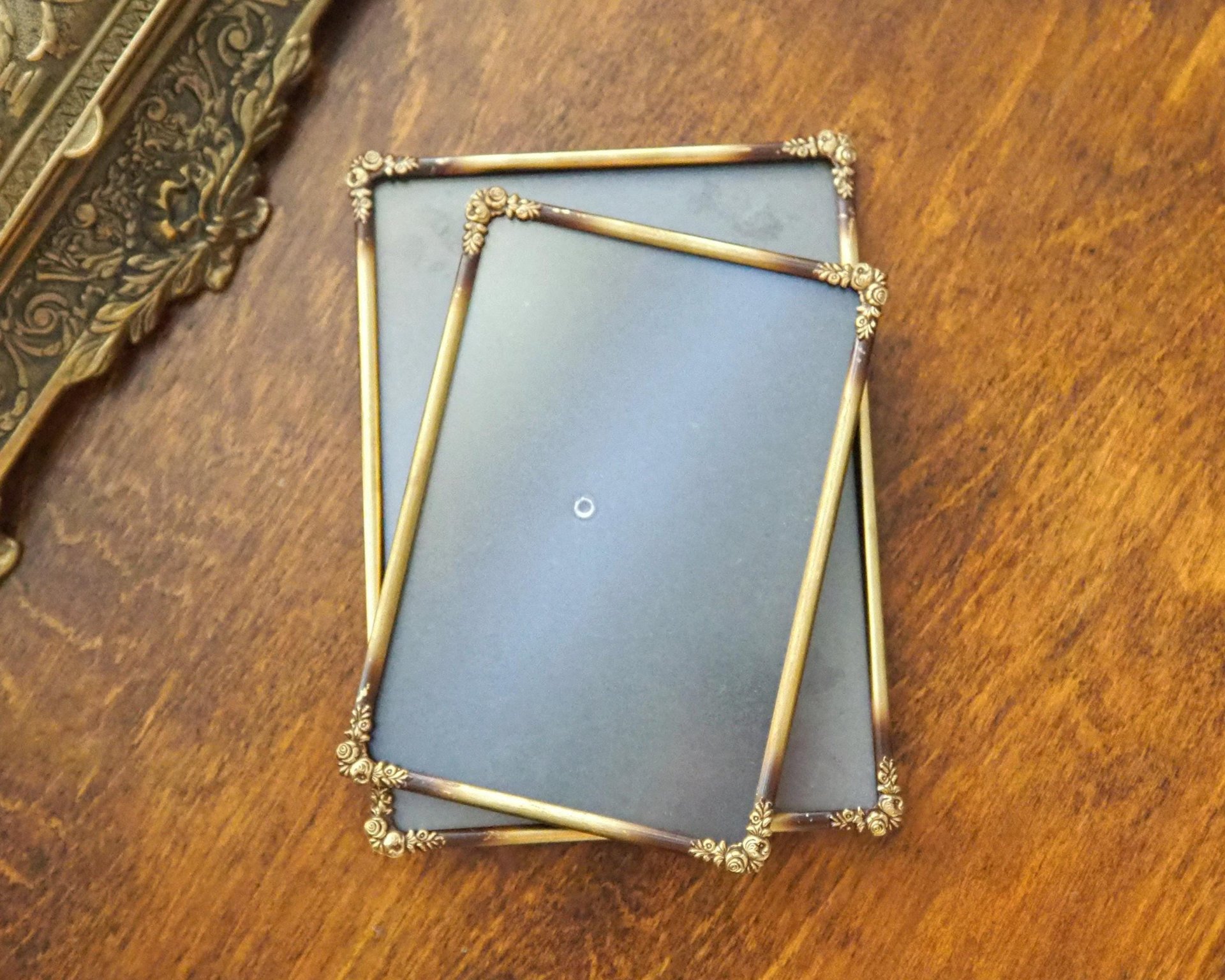Set of two vintage photo frames | Vintage brass frames | Set of two matching vintage frames | Vintage brass frame set | Vintage frames