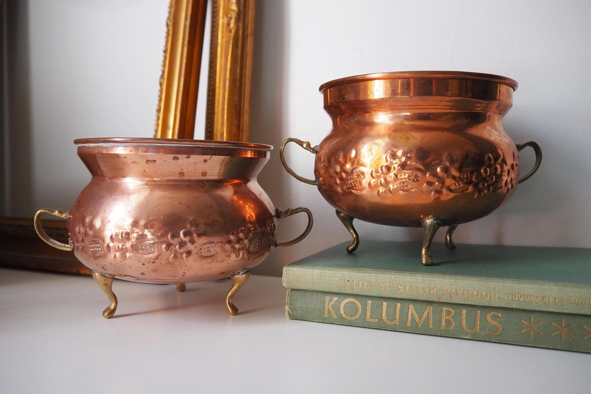 Set of two vintage copper planters | Matching copper planters | Round copper planters | Vintage planters with handles