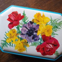 Vintage floral tin box | Floral tin box | Vintage storage box