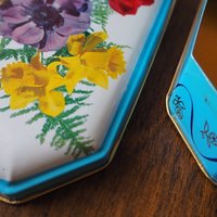 Vintage floral tin box | Floral tin box | Vintage storage box