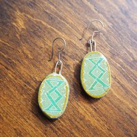 Vintage earrings | Green handpainted earrings | Ceramic dangle earrings