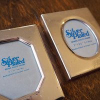 Vintage picture frames | Set of two silver plated frames | Silver plated picture frames | Tiny vintage picture frames