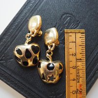 Vintage clip-on earrings | Gold tone clip-on earrings | Vintage gold tone earrings | Clip-on earrings | Chunky clip-on earrings