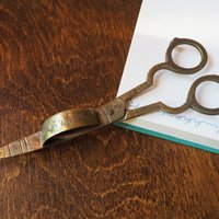 Vintage brass wick cutter | Brass candlewick scissors | Brass candlewick trimmer | Brass wick cutter | Vintage wick cutter