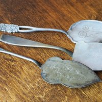 Vintage alpacca silver cake server | Vintage cake server | Alpacca silver cake server | Ornate cake server | Vintage pie server