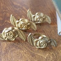 Vintage brass napkin rings | Set of four vintage napkin rings | Vintage rose napkin rings | Set of four brass napkin rings