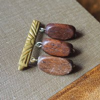 Vintage brooch |  Vintage brass and wood brooch | Wooden brooch | Vintage brass brooch
