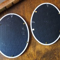 Set of two vintage picture frames | Oval photo frames | Vintage Jyden photo frames | Vintage photo frames