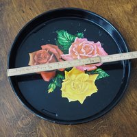 Set of two vintage trays | Vintage rose trays | Vintage floral metal serving tray | Retro trays