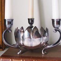 Vintage three arm candelabra | Footed lotus bowl candelabrum | Three arm candlestick holder | Vintage candelabrum | Leonard Silver plate
