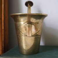 Vintage brass mortar and pestle | Heavy brass mortar | Vintage brass mortar | Brass mortar and pestle | Vintage kitchenware