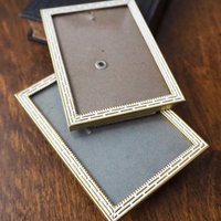 Set of two vintage brass photo frames | Brass and white photo frames 7x10 cm | Vintage Danish picture frames | Vintage frame set