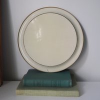 Vintage serving tray | Small vintage tin tray | Round floral tray | Retro tray | Floral vintage tray