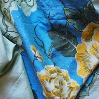 Vintage silk scarf | Floral silk scarf | Light green silk scarf | Large vintage silk scarf | Thai silk scarf | Floral silk scarf