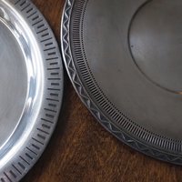 Set of two vintage alpacca silver trays | Mismatched vintage silver trays | Vintage silver plated plates | Alpacca silver platters