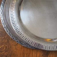 Set of two vintage alpacca silver trays | Mismatched vintage silver trays | Vintage silver plated plates | Alpacca silver platters