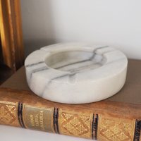 Vintage marble ashtray | Vintage ashtray | White and grey marble ashtray | Marble ashtray | White marble ashtray