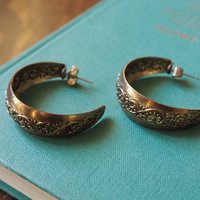 Vintage earrings | Copper tone hoop earrings | Vintage hoop earrings | Ornate hoop earrings | Vintage copper earrings