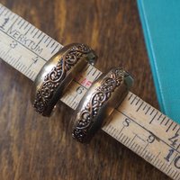 Vintage earrings | Copper tone hoop earrings | Vintage hoop earrings | Ornate hoop earrings | Vintage copper earrings